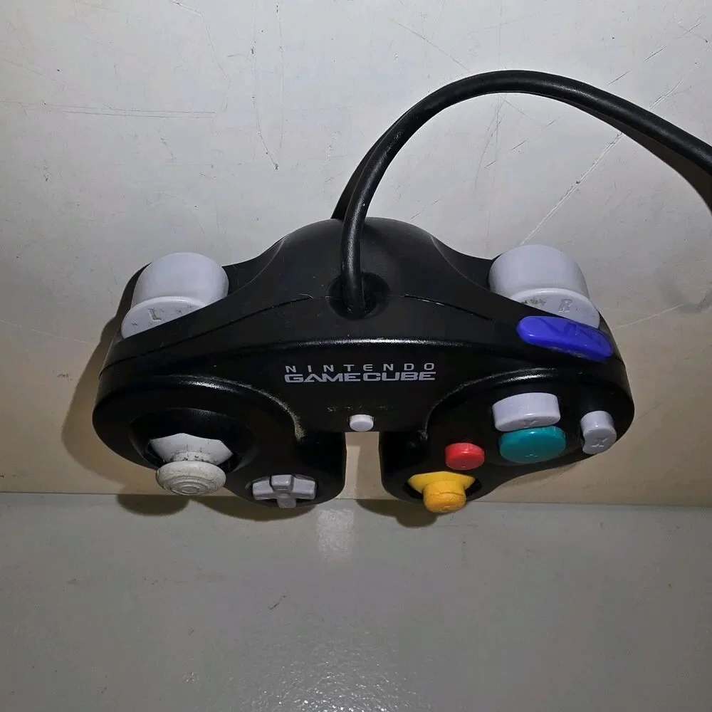 Nintendo GameCube Black Controller OEM - Tested /Tight Joystick